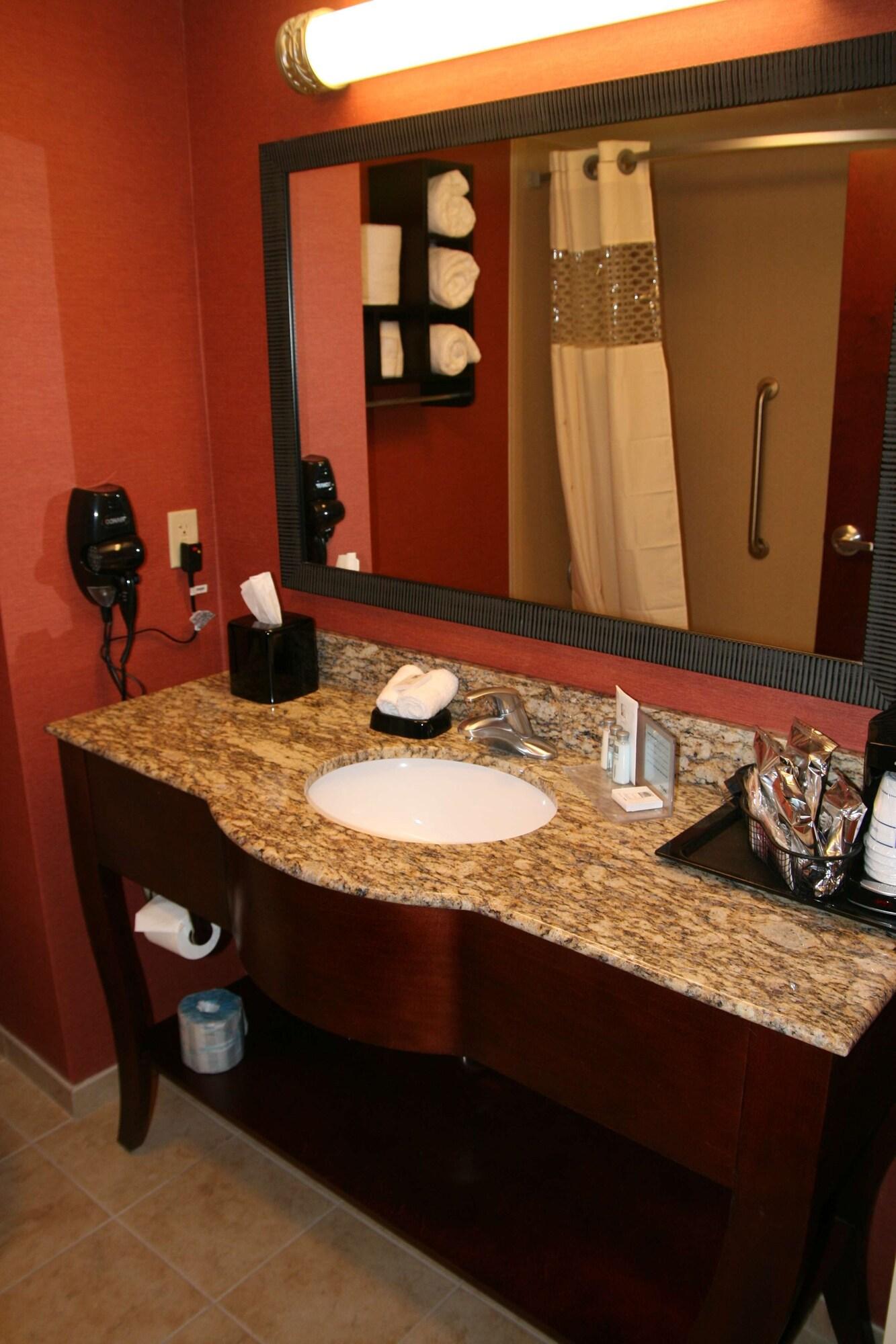 Hampton Inn & Suites Morgan City Oda fotoğraf